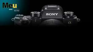 Mirrorless.